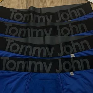 Tommy John size large with hammock pouch, set of 4 New without tags, blue